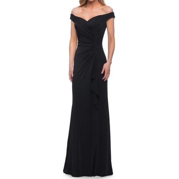 La Femme Black Gown Size 2 Nwot - Picture 1 of 9